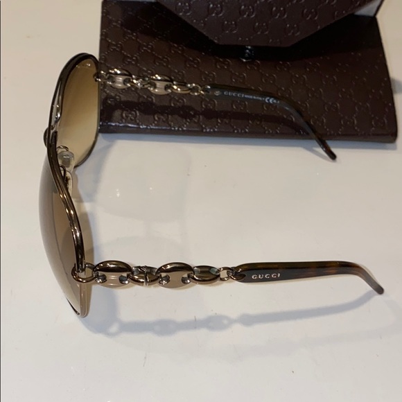 Authentic Gucci aviators - Picture 3 of 5